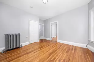 18 Edith Ave, Everett, MA 02149 - Photo 5