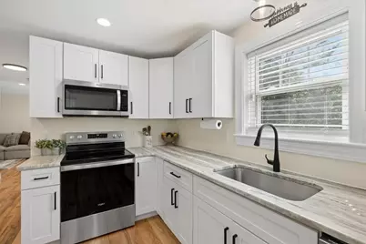 44 California, Tewksbury, MA 01876 - Photo 23