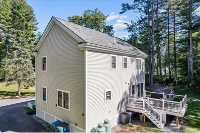 44 California, Tewksbury, MA 01876 - Photo 5