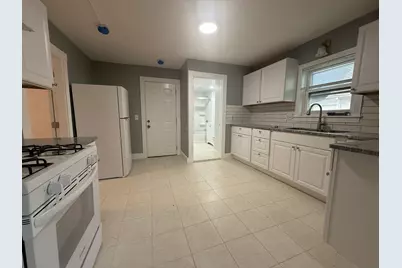 723 Main, Warren, MA 01083 - Photo 17