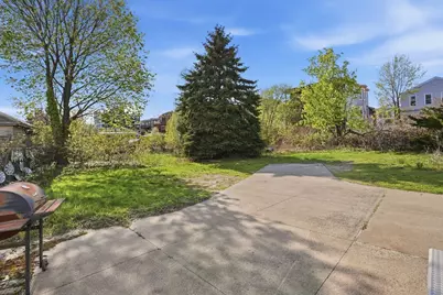 93 1/2 Winthrop Shore Drive, Winthrop, MA 02152 - Photo 5