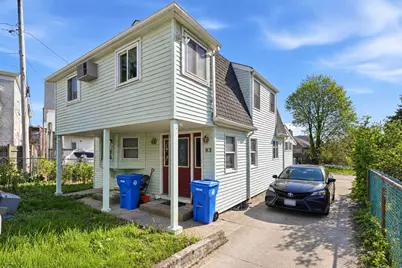 93 1/2 Winthrop Shore Drive, Winthrop, MA 02152 - Photo 3