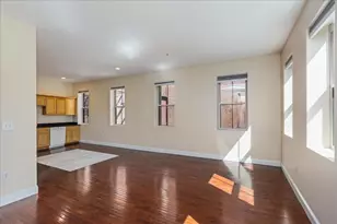 24 Washington St, Haverhill, MA 01832 - Photo 7