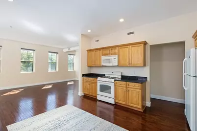 24 Washington St #301, Haverhill, MA 01832 - Photo 3