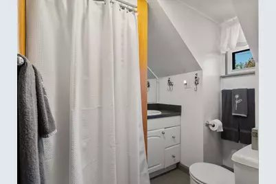 122 Austin St, Newton, MA 02460 - Photo 27