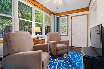 122 Austin St, Newton, MA 02460 - Photo 9