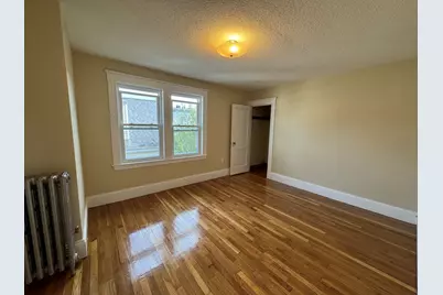 106 Vernon St #2, Somerville, MA 02145 - Photo 3