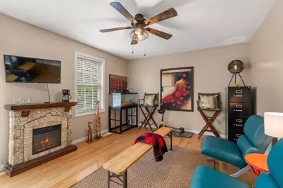 109 Appleton St, Springfield, MA 01108 - Photo 9