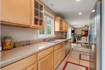 109 Appleton St, Springfield, MA 01108 - Photo 13