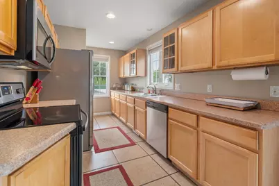 109 Appleton St, Springfield, MA 01108 - Photo 15