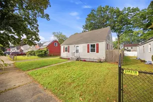 62 Haumont Terrace, Springfield, MA 01104 - Photo 3