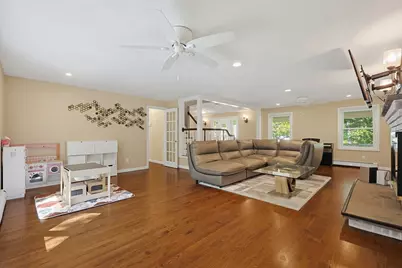 5 Chausse Dr, Methuen, MA 01844 - Photo 3