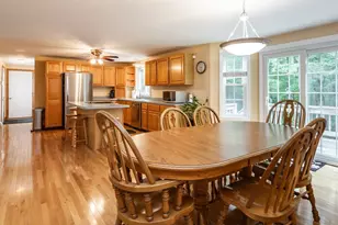27 Gretchen Way, Raynham, MA 02767 - Photo 11