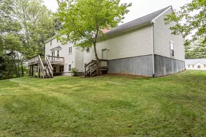 27 Gretchen Way, Raynham, MA 02767 - Photo 3