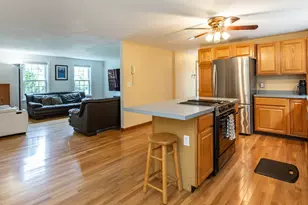 27 Gretchen Way, Raynham, MA 02767 - Photo 9