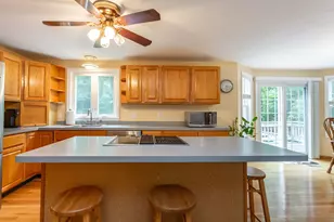 27 Gretchen Way, Raynham, MA 02767 - Photo 7