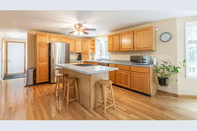 27 Gretchen Way, Raynham, MA 02767 - Photo 7
