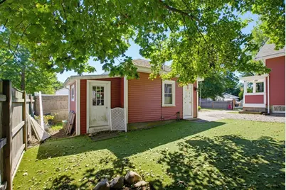 148 Ettrick St, Brockton, MA 02301 - Photo 5