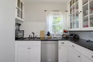 148 Ettrick St, Brockton, MA 02301 - Photo 9