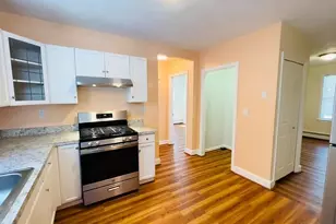 137 West Selden, Boston, MA 02126 - Photo 7
