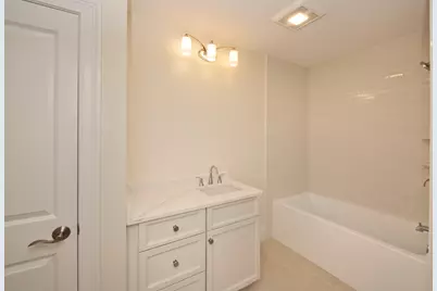 25 Clubview Dr #25, Andover, MA 01810 - Photo 9