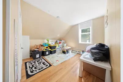 128 Howe St, Marlborough, MA 01752 - Photo 7