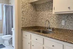 210 Hope St, Fall River, MA 02721 - Photo 3