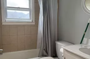 210 Hope St, Fall River, MA 02721 - Photo 7