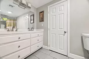 463 Pleasant St, East Bridgewater, MA 02333 - Photo 27