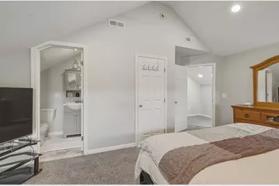 121 S. Washington Street, Belchertown, MA 01007 - Photo 35