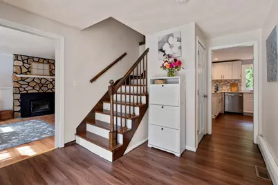 543 Central Street, Holliston, MA 01746 - Photo 3