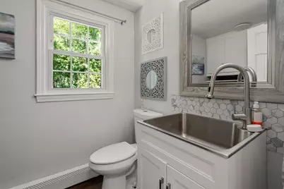 543 Central Street, Holliston, MA 01746 - Photo 17