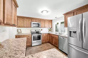 3055 Pine St, Palmer, MA 01009 - Photo 9