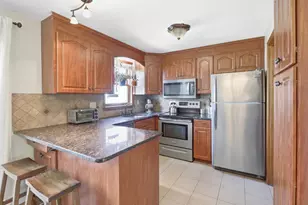 97 Forest, Lowell, MA 01851 - Photo 11