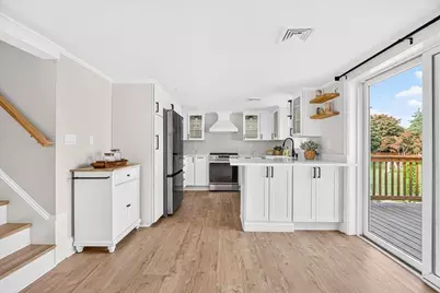 25 Fairmount St, New Bedford, MA 02740 - Photo 17