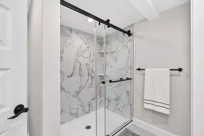 25 Fairmount St, New Bedford, MA 02740 - Photo 23