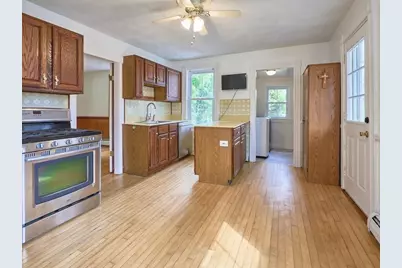 1903 Main St, Lancaster, MA 01523 - Photo 11