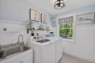 155 Blackstone St, Bellingham, MA 02019 - Photo 29