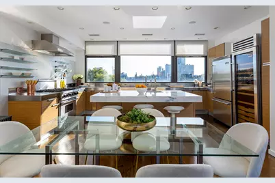 234 W Newton #PH, Boston, MA 02116 - Photo 3