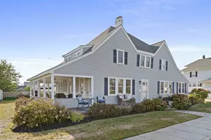117 Manomet Ave, Hull, MA 02045 - Photo 1
