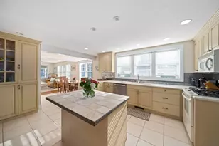 117 Manomet Ave, Hull, MA 02045 - Photo 17