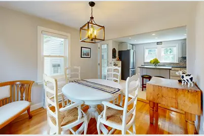 3 Remsen Ave, Medfield, MA 02052 - Photo 7