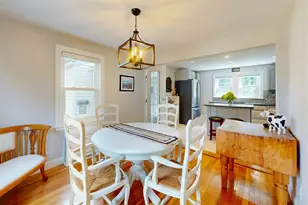 3 Remsen Ave, Medfield, MA 02052 - Photo 7