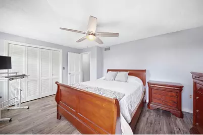 106 Park Ave W #D5, Lowell, MA 01852 - Photo 13