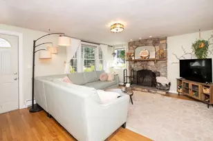 78 Hathaway St, Wareham, MA 02571 - Photo 17