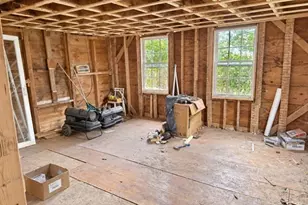 47 Elm St, North Brookfield, MA 01535 - Photo 11