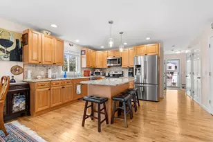 496 Hilldale Ave, Haverhill, MA 01832 - Photo 3
