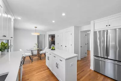 8 Lantern Ln, Shrewsbury, MA 01545 - Photo 5