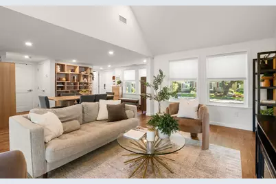 14 Essex Road, Sharon, MA 02067 - Photo 5