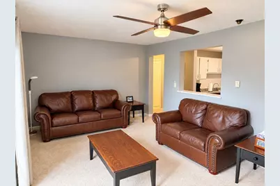 491 W Central St #D1, Franklin, MA 02038 - Photo 3